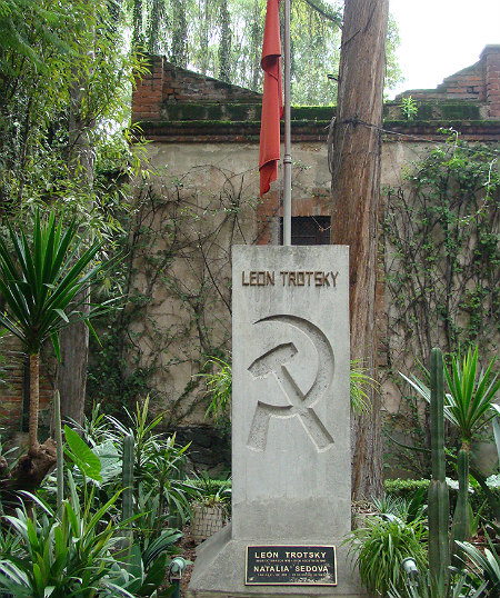Trotsky3.jpg